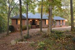 444 Kimberly Ct - Photo 1 of 1