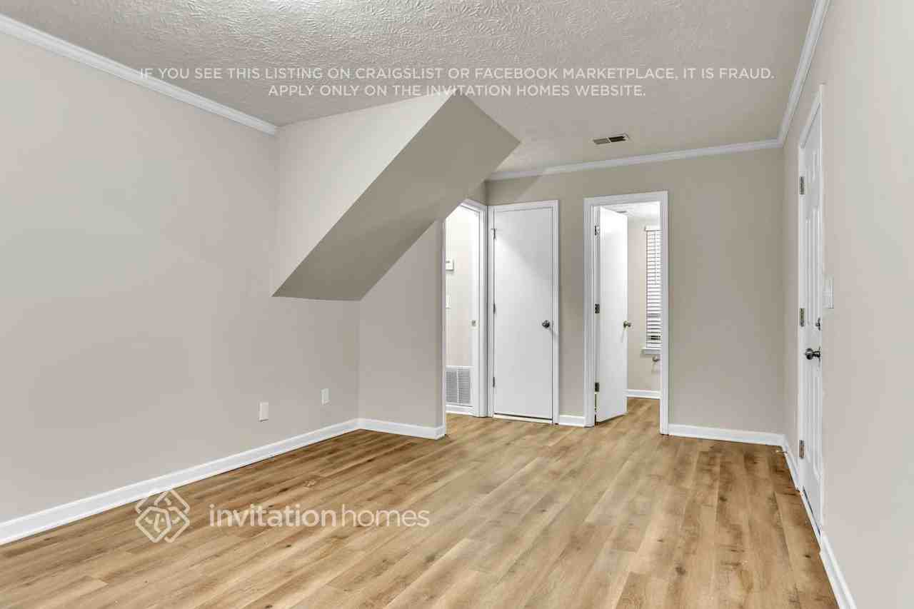 3728 Adamsville Dr Sw - Photo 6 of 29