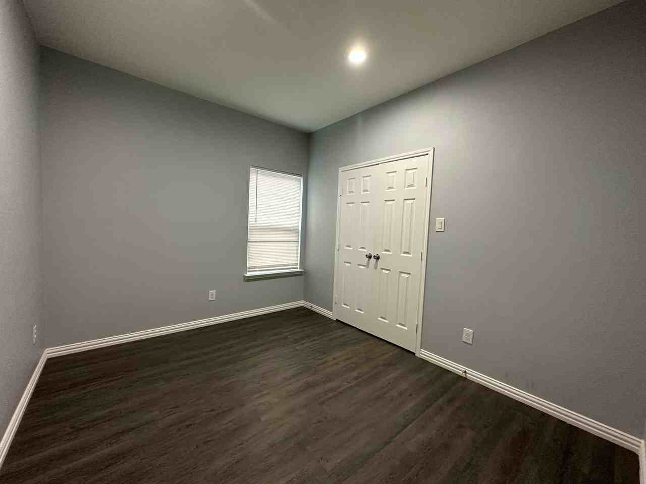 7411 Novella Dr - Photo 6 of 13