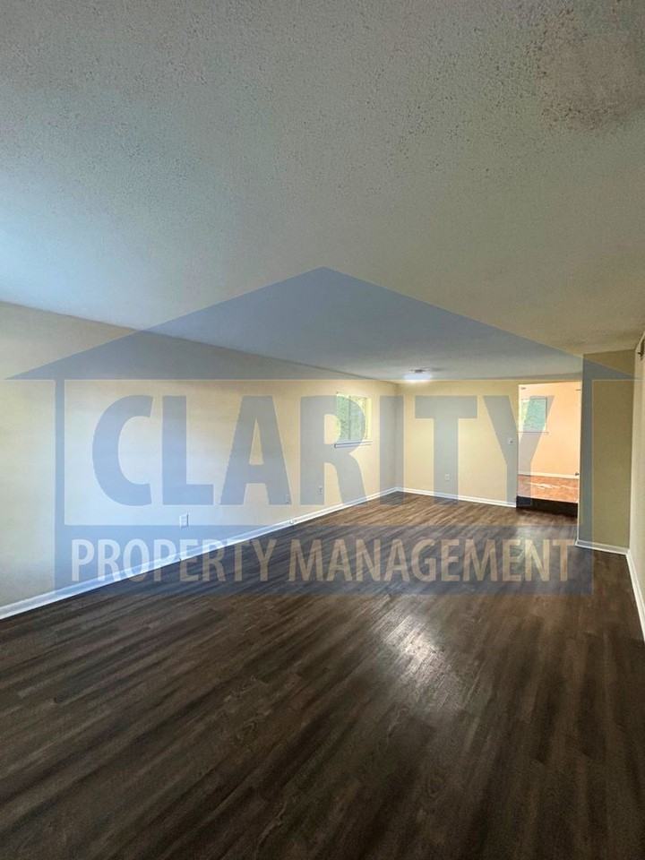3994 Harbor Hills Rd - Photo 6 of 23