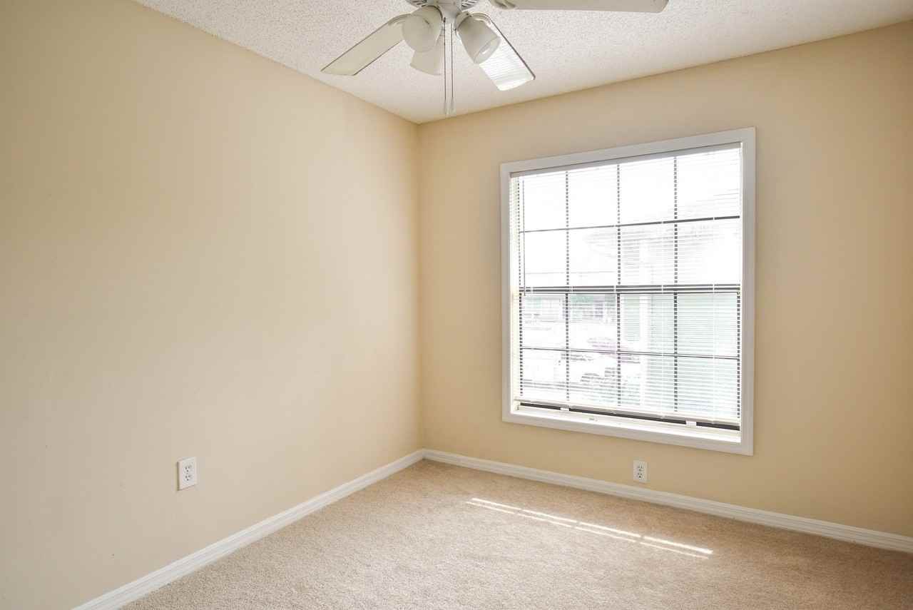 3372 River View Way - Photo 3 of 5