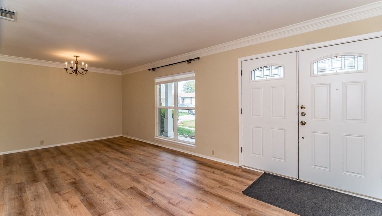 4146 Longvale Dr - Photo 5 of 31