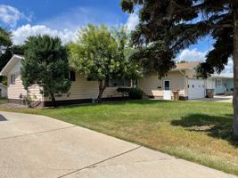 featured image of 1718 1st St Se