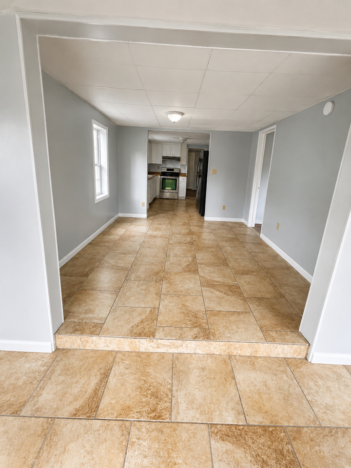5621 10th St - Photo 4 of 11