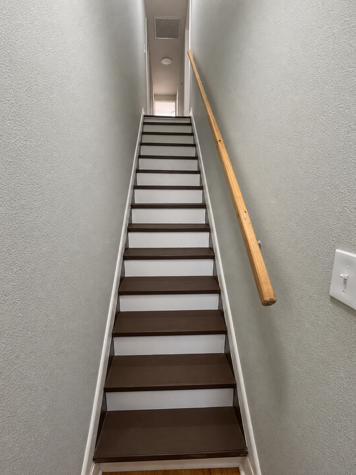 837 Lafayette Ln - Photo 7 of 16