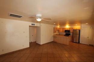 814 W Summit Ave - Photo 1 of 1