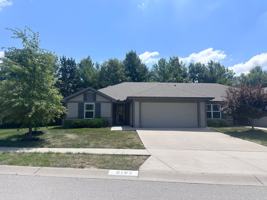 featured image of 8102 Se 6th St