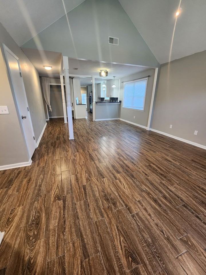 803 Madison Dr - Photo 5 of 25