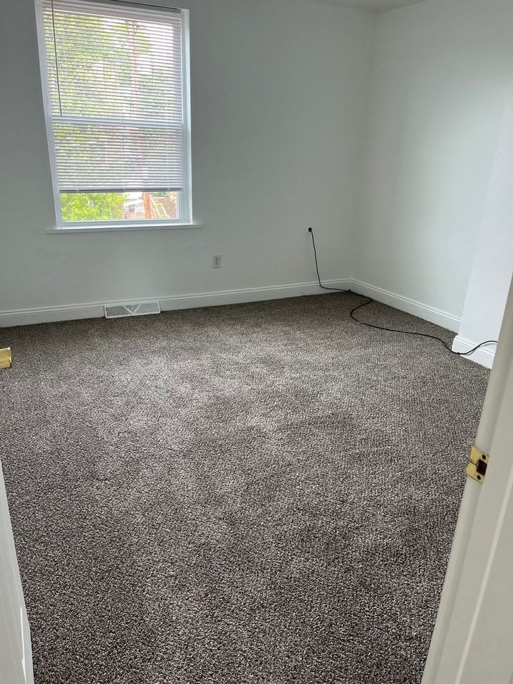 413 Sweetbriar St - Photo 5 of 13