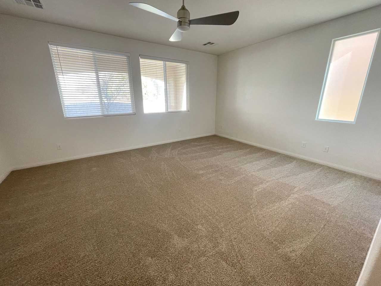 12056 La Palmera Ave - Photo 5 of 15