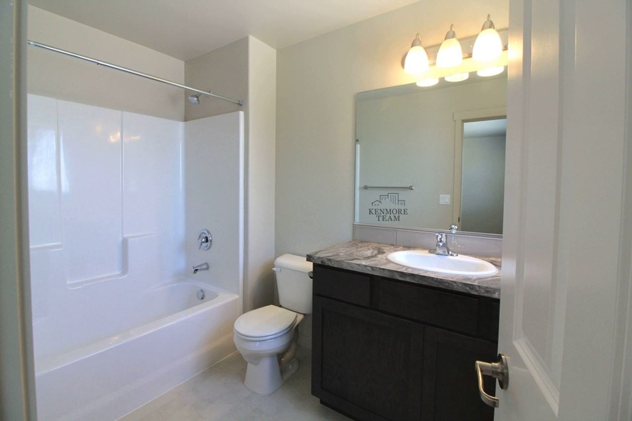 9 N Jefferson Pl #110 - Photo 7 of 14