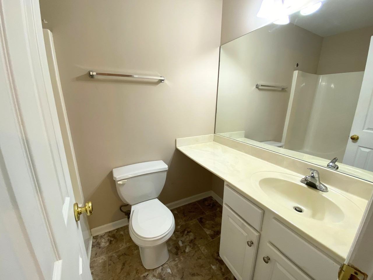 1020 Trotters Walk - Photo 7 of 13
