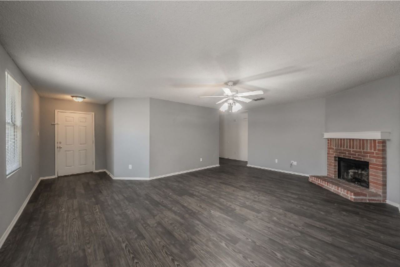 3327 Clydesdale Dr - Photo 6 of 32