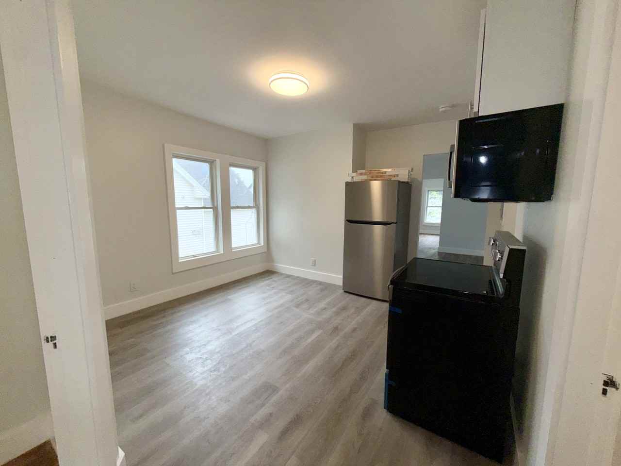6 Holmes Street #2 - Photo 6 of 19