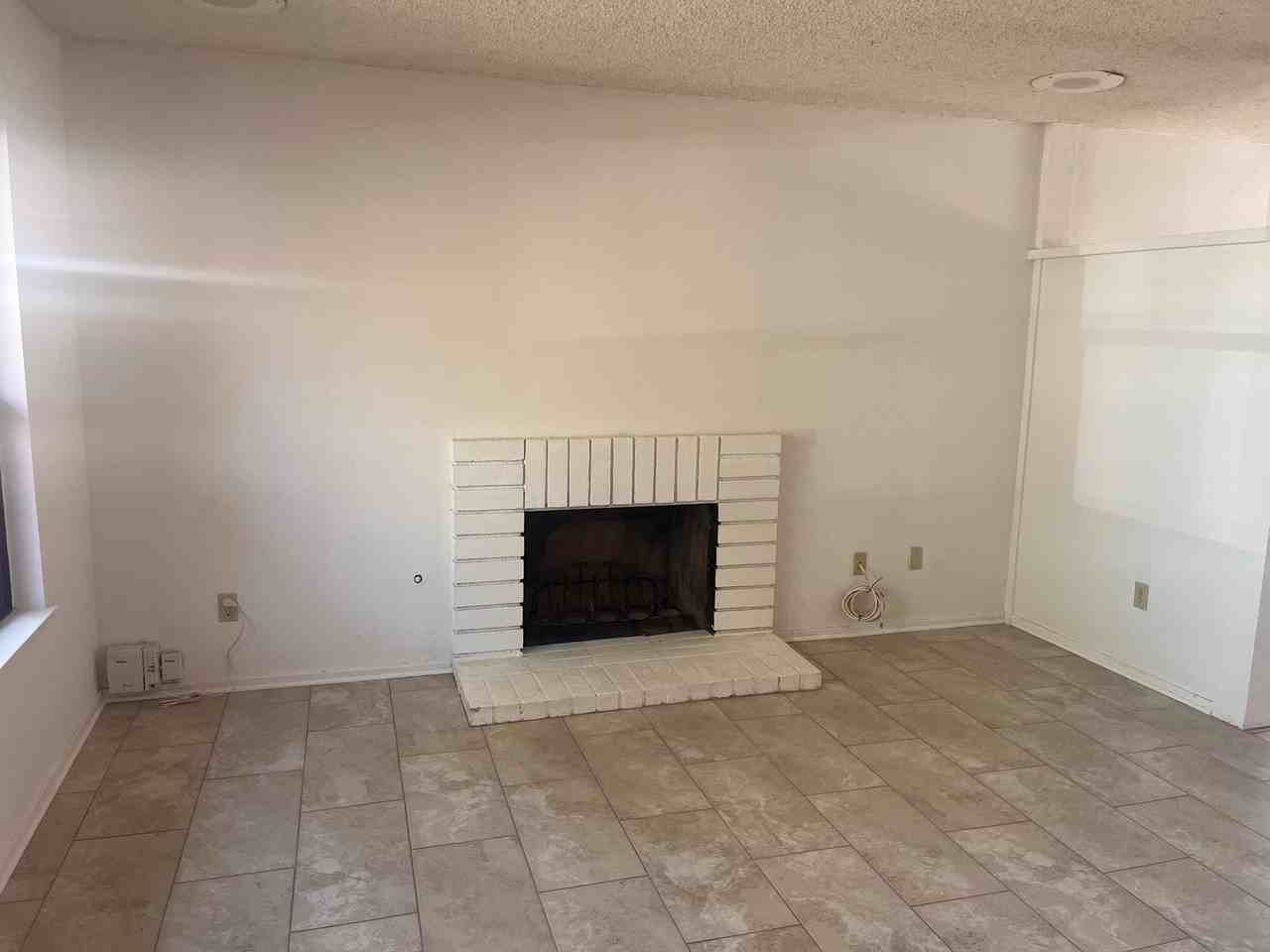 24874 Red River Rd - Photo 3 of 12