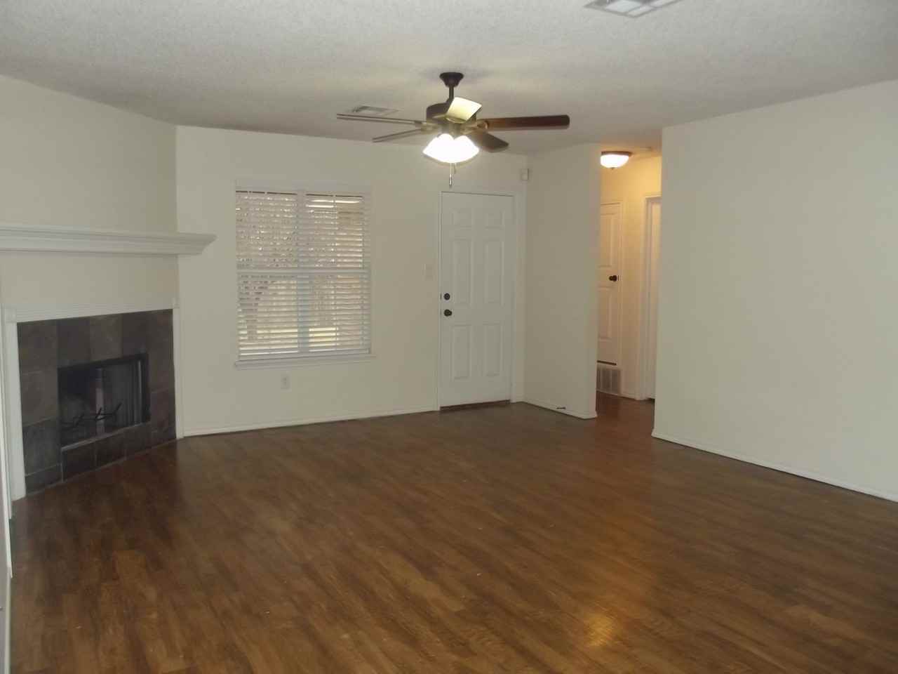 8007 Red Springs Ave - Photo 2 of 12