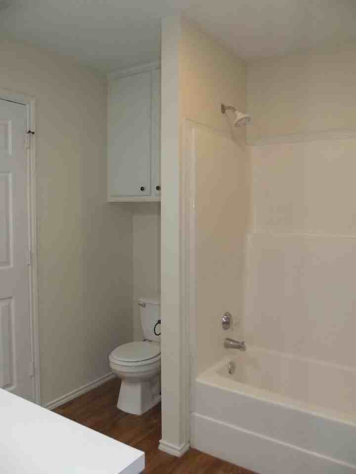 8007 Red Springs Ave - Photo 7 of 12