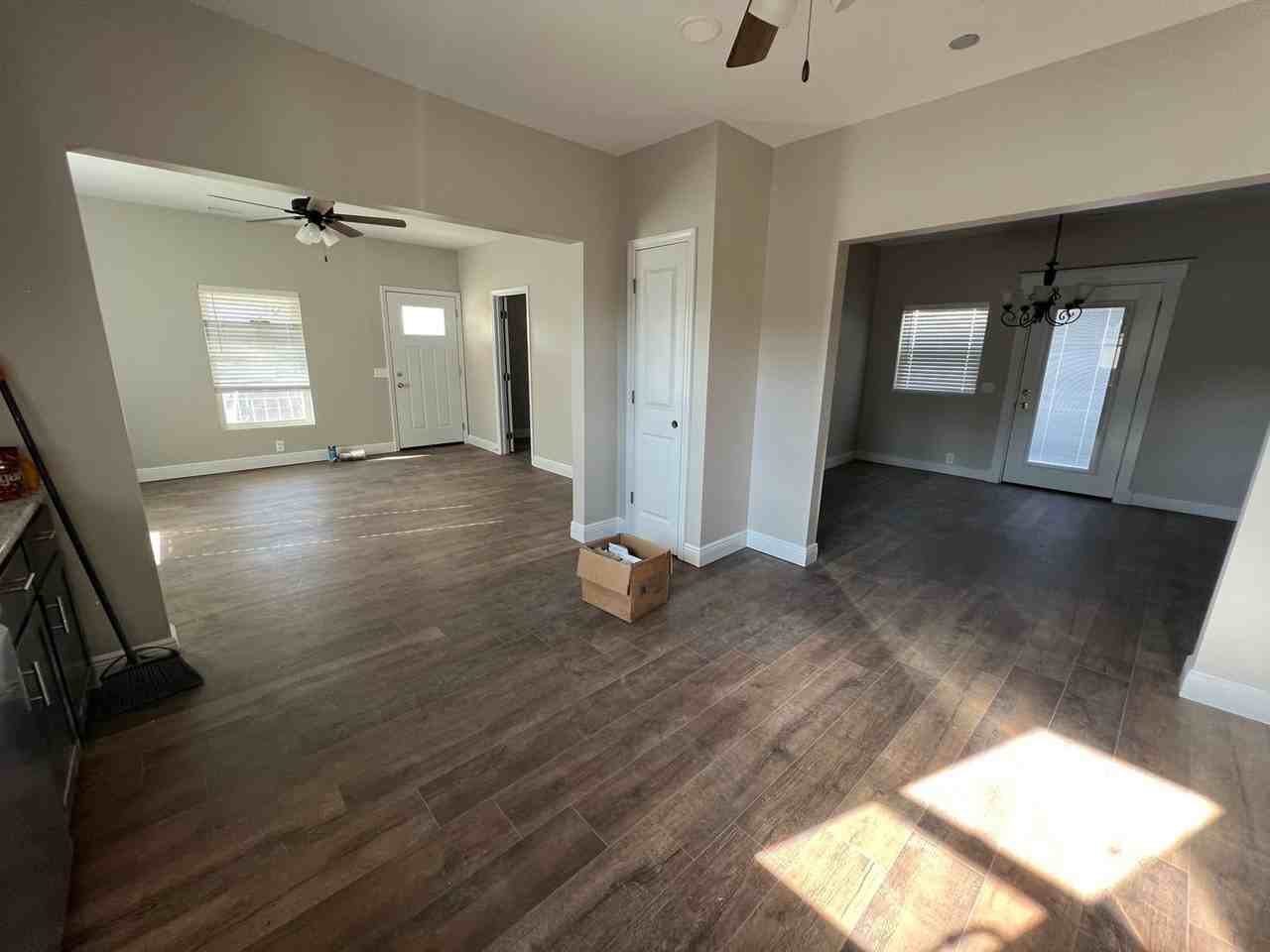 327 N 7th St - Photo 6 of 17