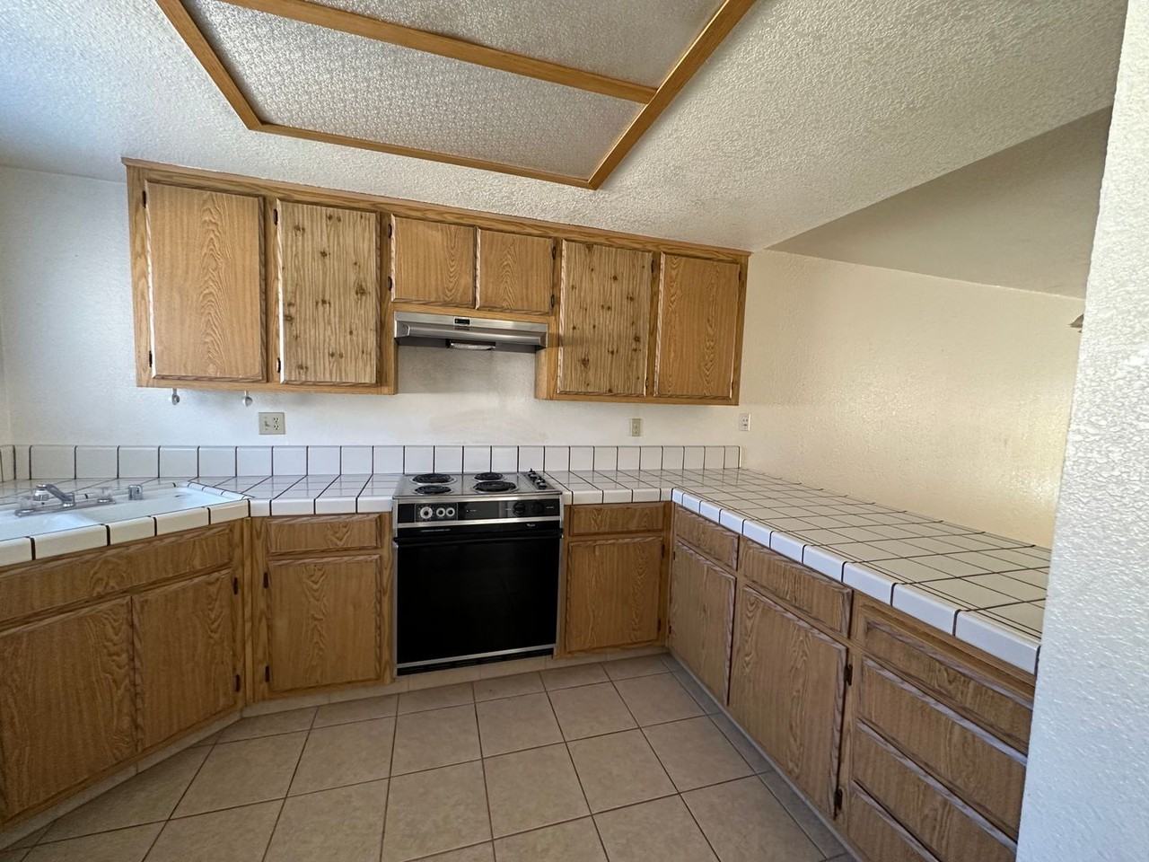 3050 Andre Ln - Photo 4 of 24
