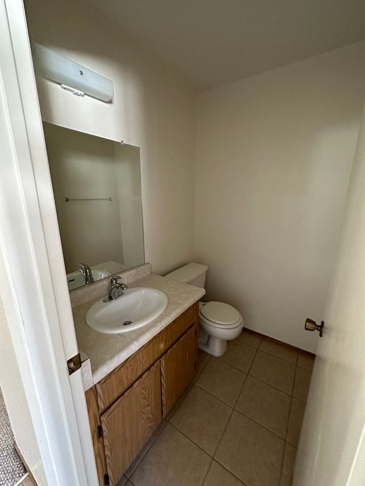 3050 Andre Ln - Photo 6 of 24