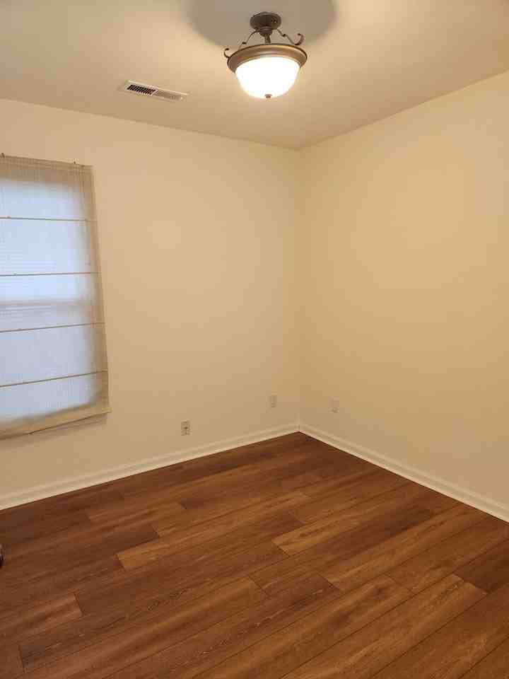4801 Afton Ct - Photo 6 of 12