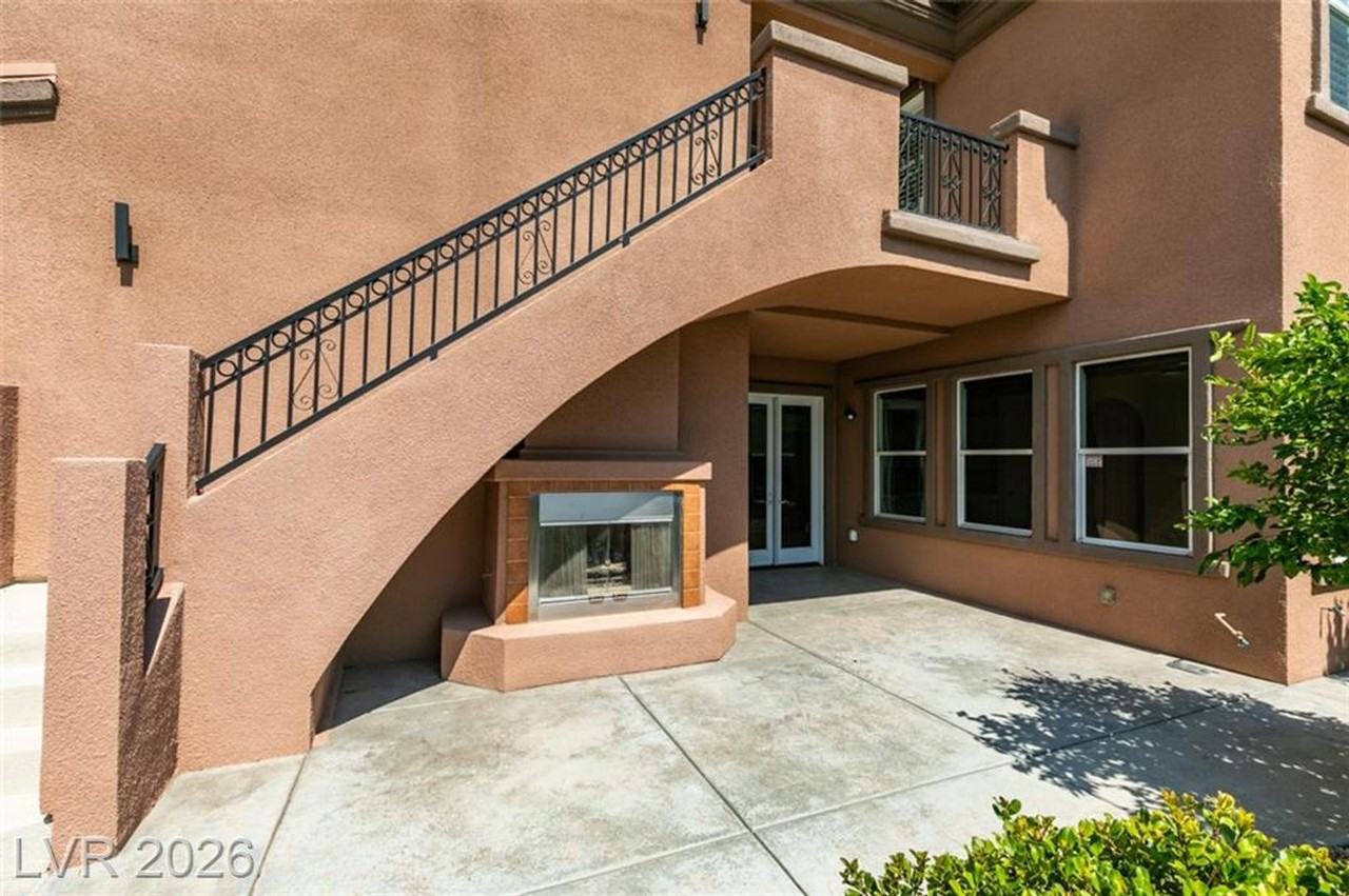 11370 Merado Peak Dr - Photo 6 of 50