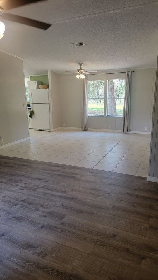 5495 Joshua St - Photo 3 of 25