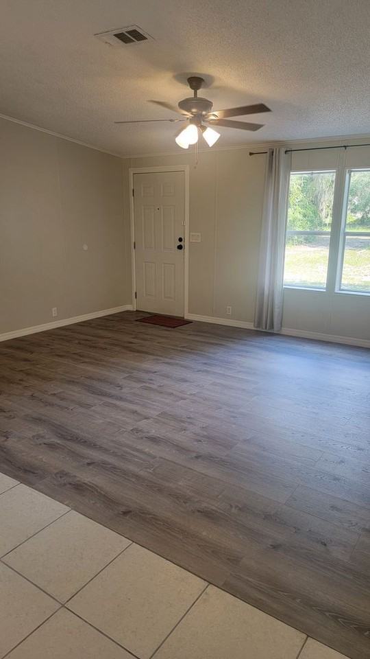 5495 Joshua St - Photo 5 of 25