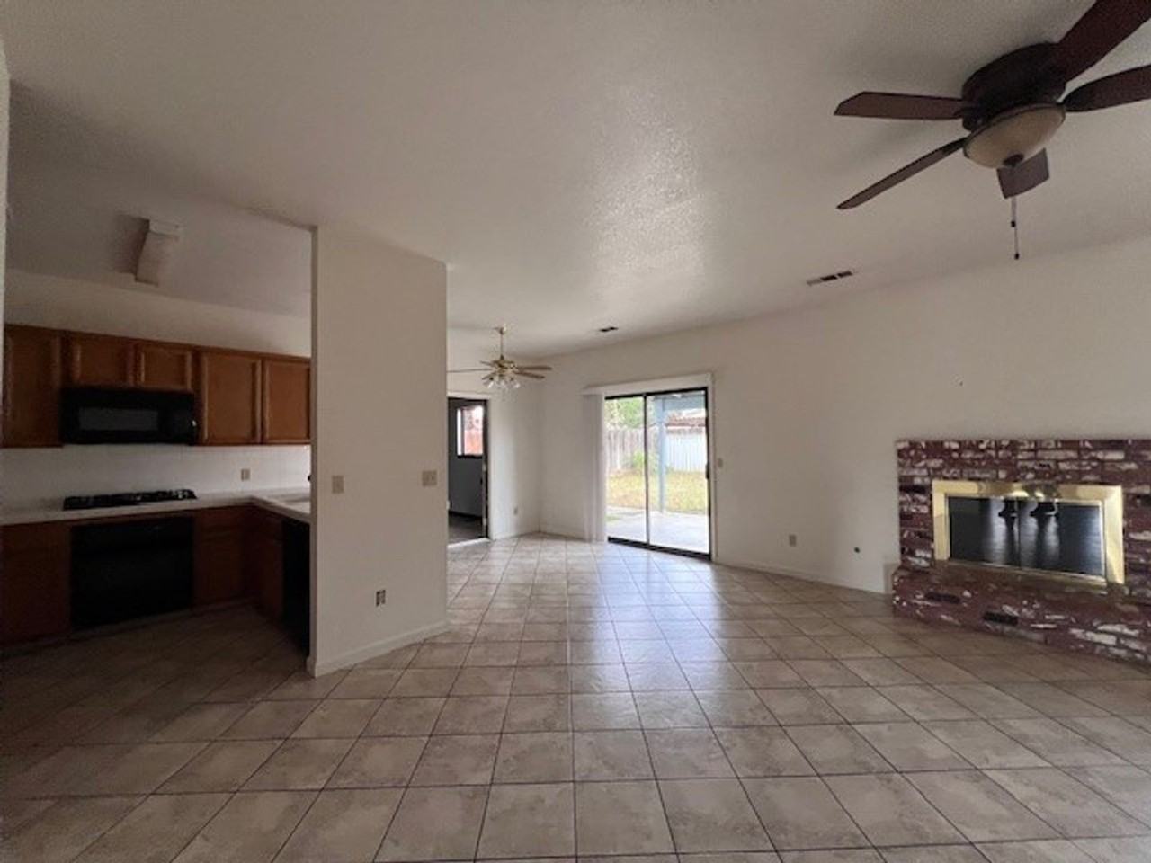 1874 E Bridger Ave - Photo 3 of 3