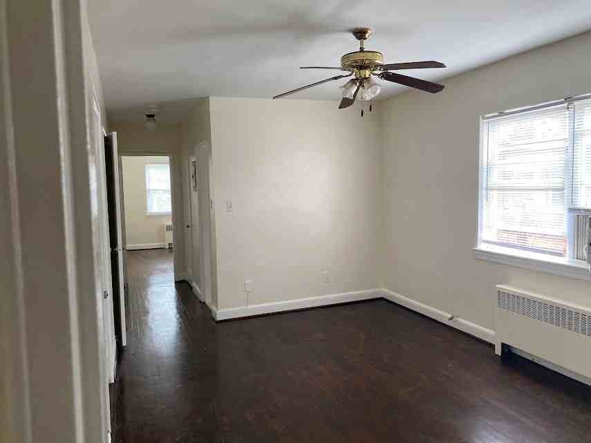 1023 Fairmont St Nw - Photo 3 of 12