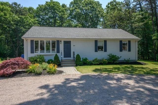 147 Hemlock Rd - Photo 7 of 8