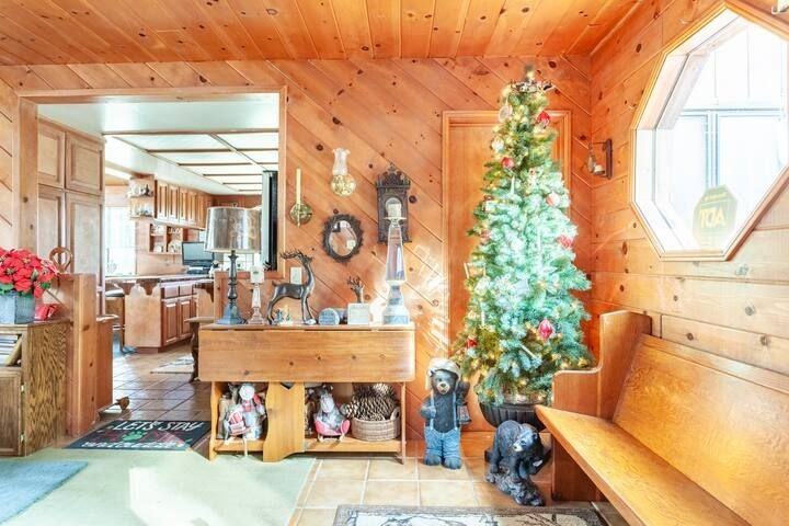723 Bergschrund Dr - Photo 6 of 36