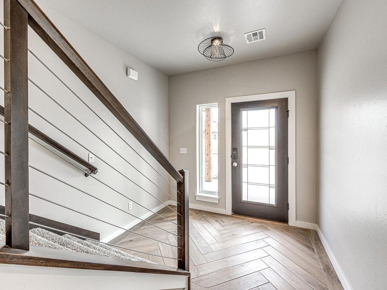 109 Carlow Way - Photo 6 of 50