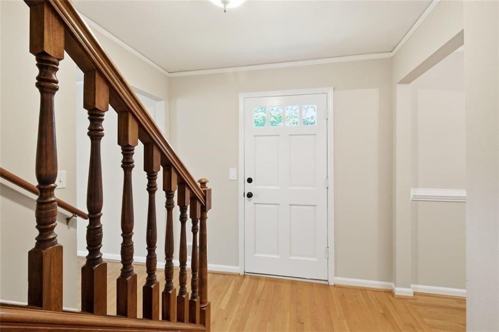 435 Stonebridge Dr - Photo 6 of 48