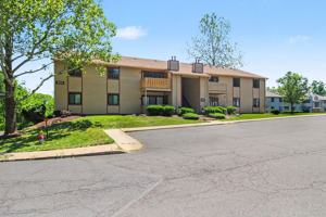 featured image of 902 Dogwood Ct