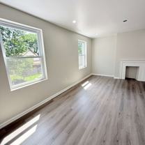 2021 Hampton - Photo 1 of 1