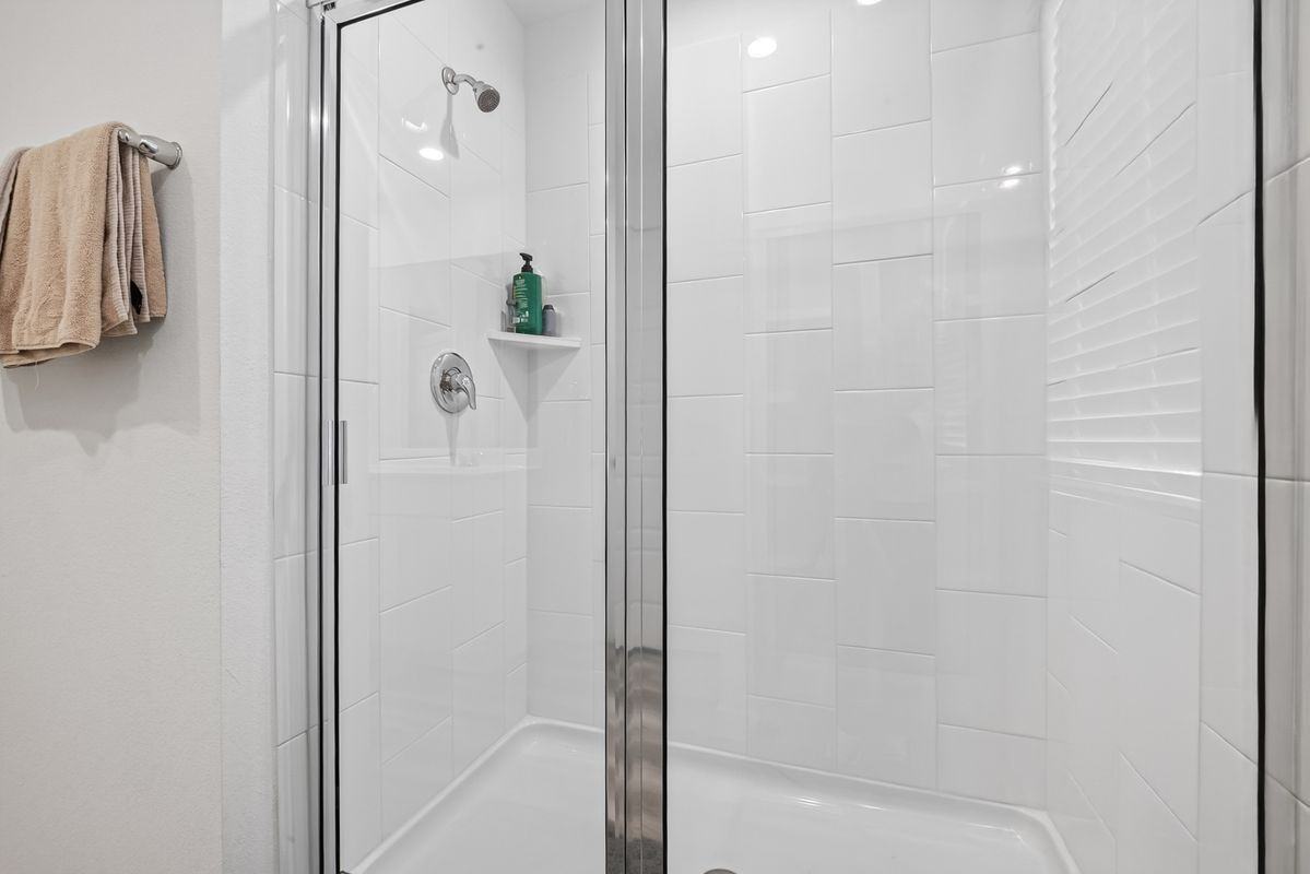 10206 Penryn Forest Trl - Photo 2 of 25