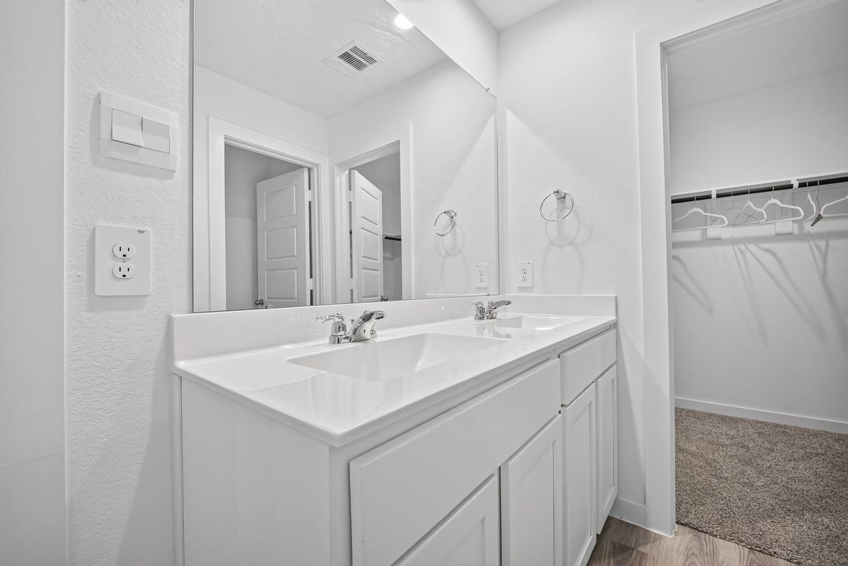 10206 Penryn Forest Trl - Photo 4 of 25