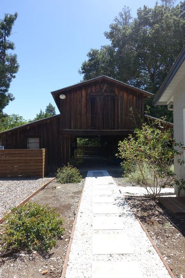27644 Natoma Rd - Photo 5 of 29