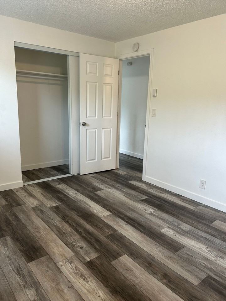 15444 Fourplex - Burien - Photo 3 of 8