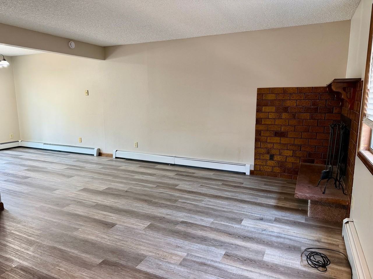 1624 Azalea Dr #2 - Photo 2 of 13