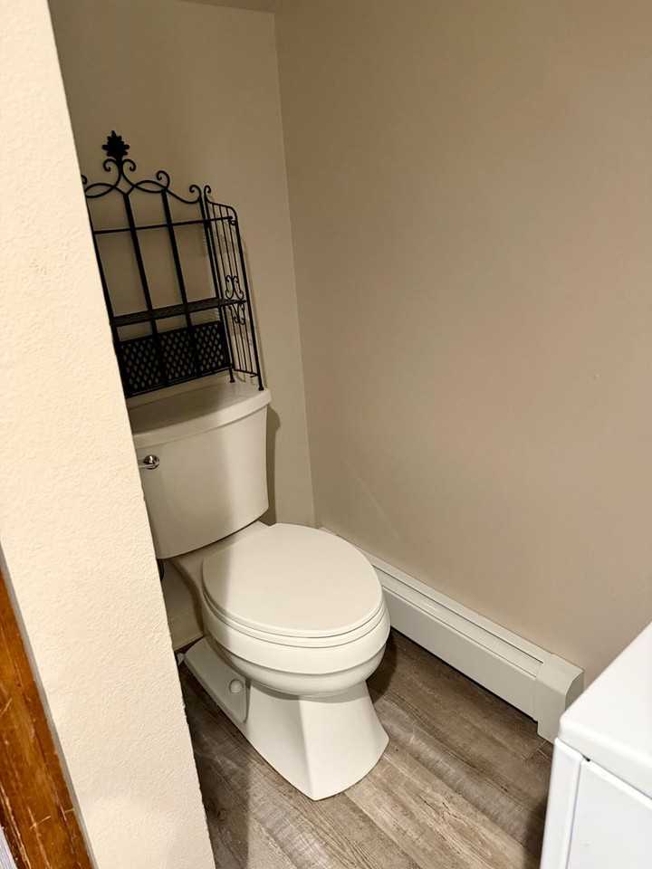 1624 Azalea Dr #2 - Photo 7 of 13