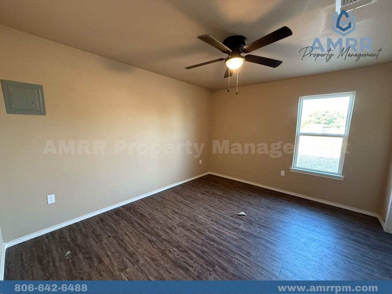 411 David Ave - Photo 2 of 9