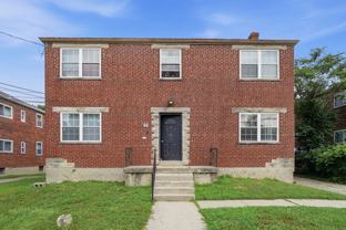 Cozy Apartment Building in Reading District! - Photo 1 of 1