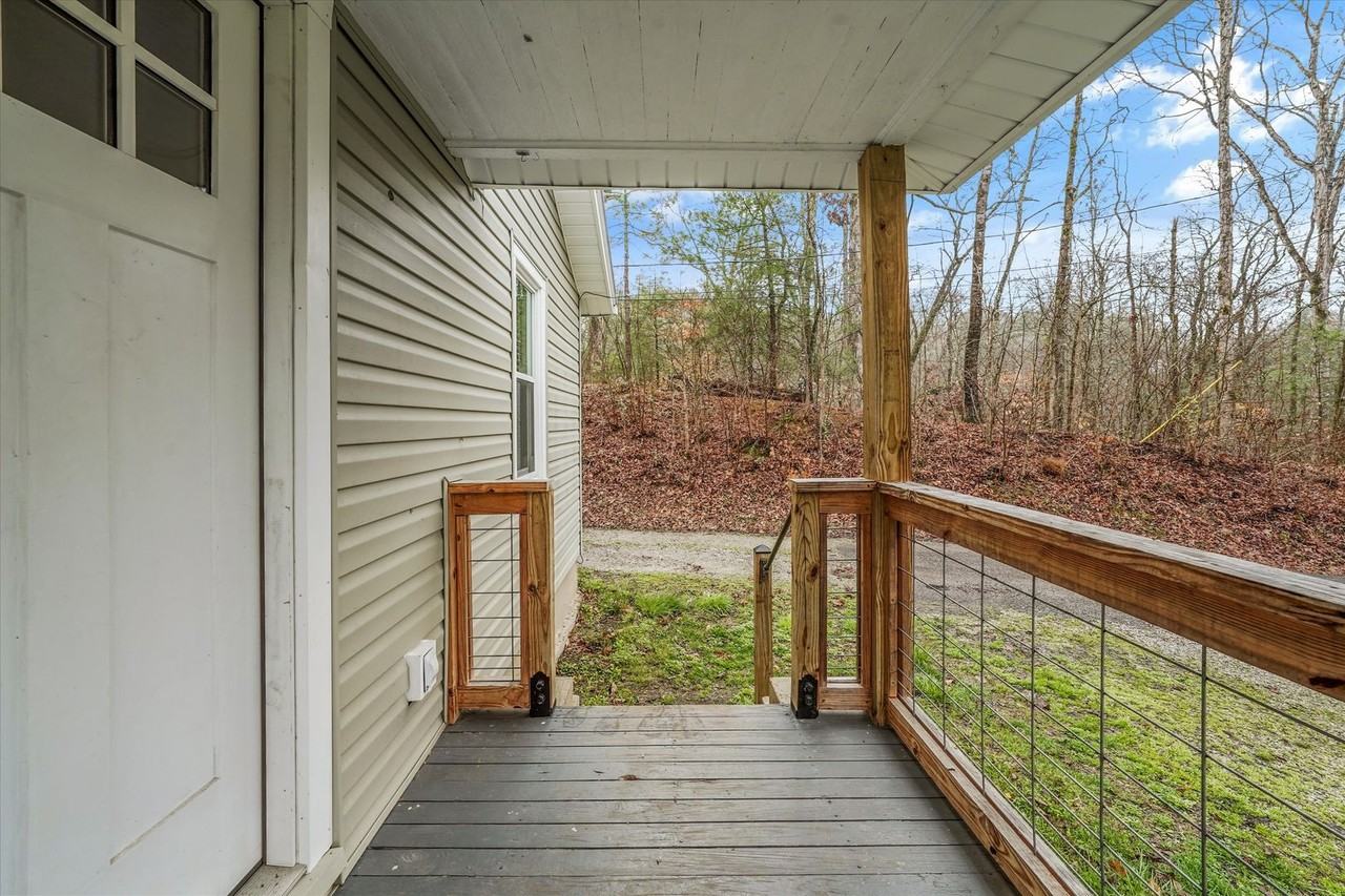 147 Little Emory Rd - Photo 6 of 43