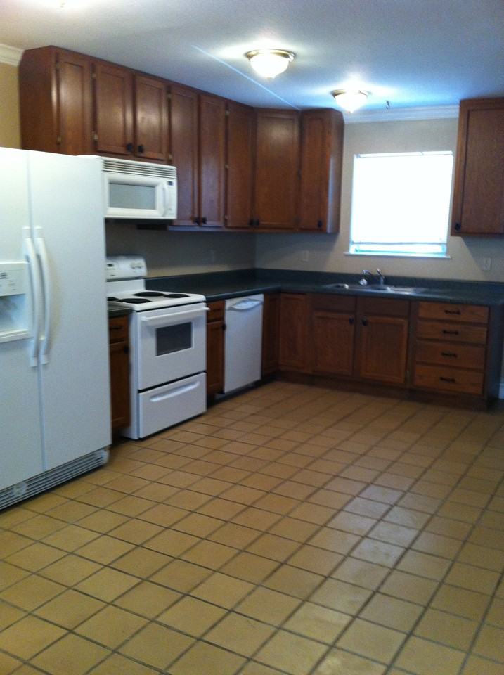 1019-1013 N Wall - Photo 2 of 2