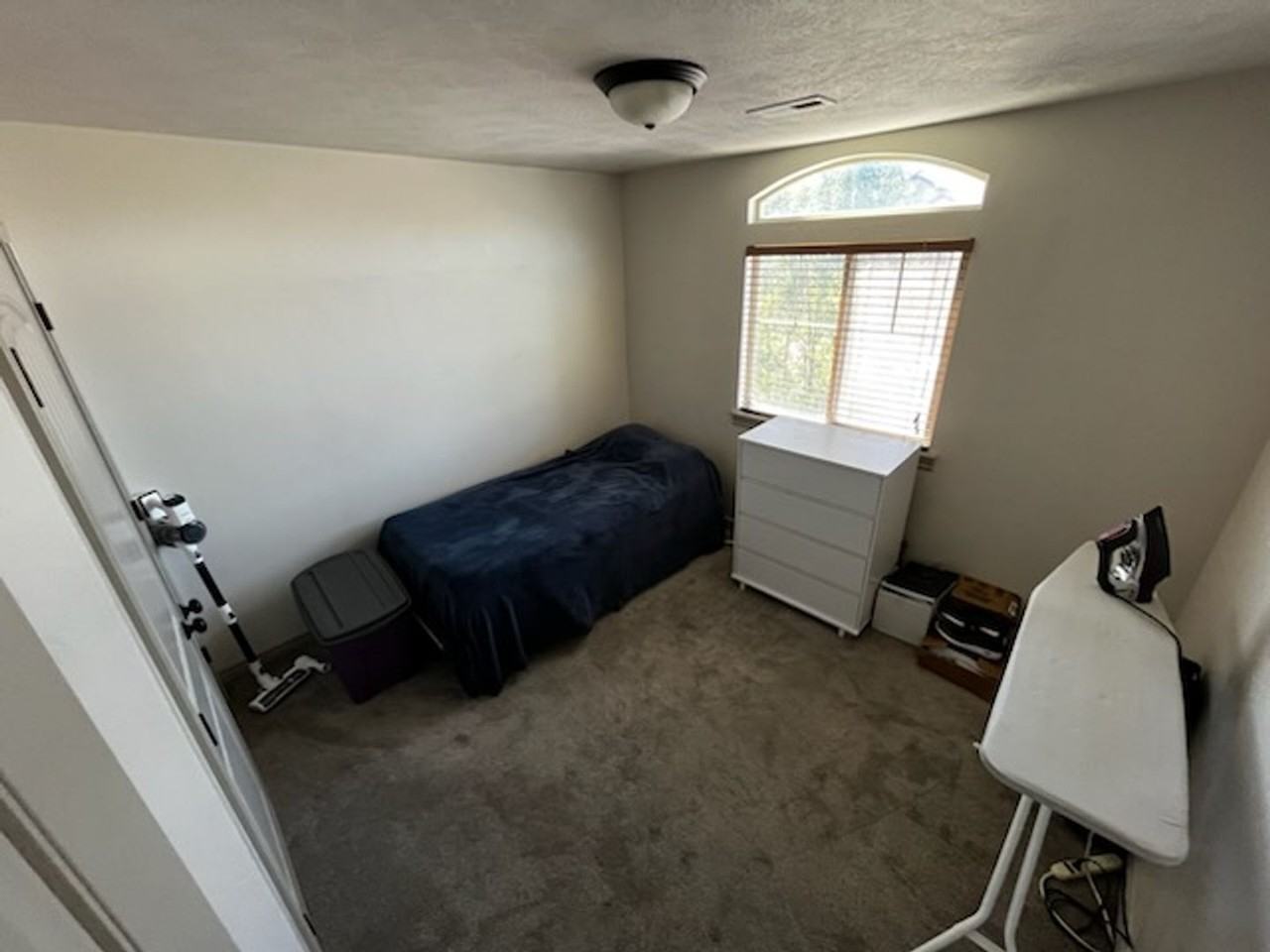 1800 W 815 S - Photo 3 of 8