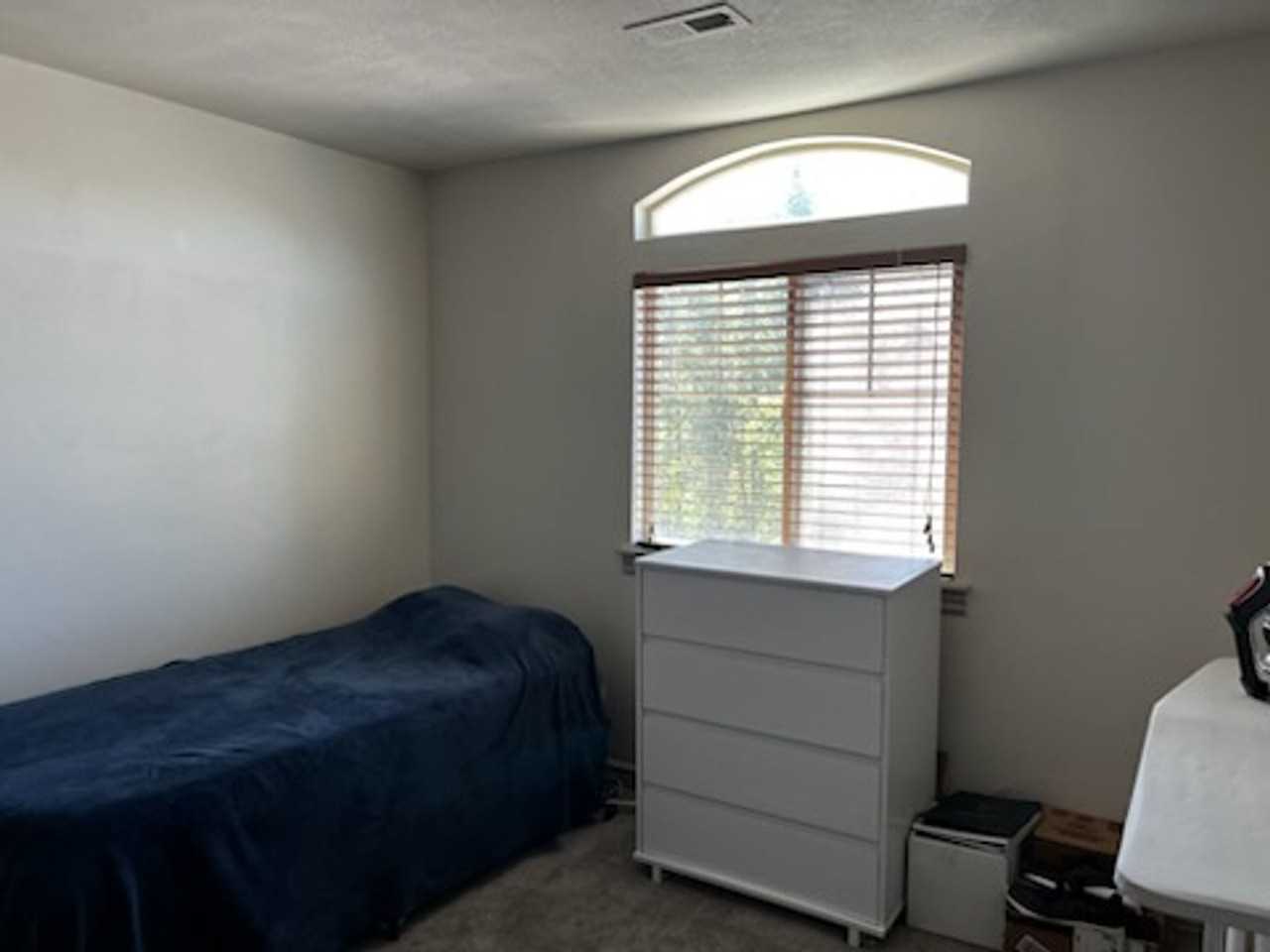1800 W 815 S - Photo 5 of 8