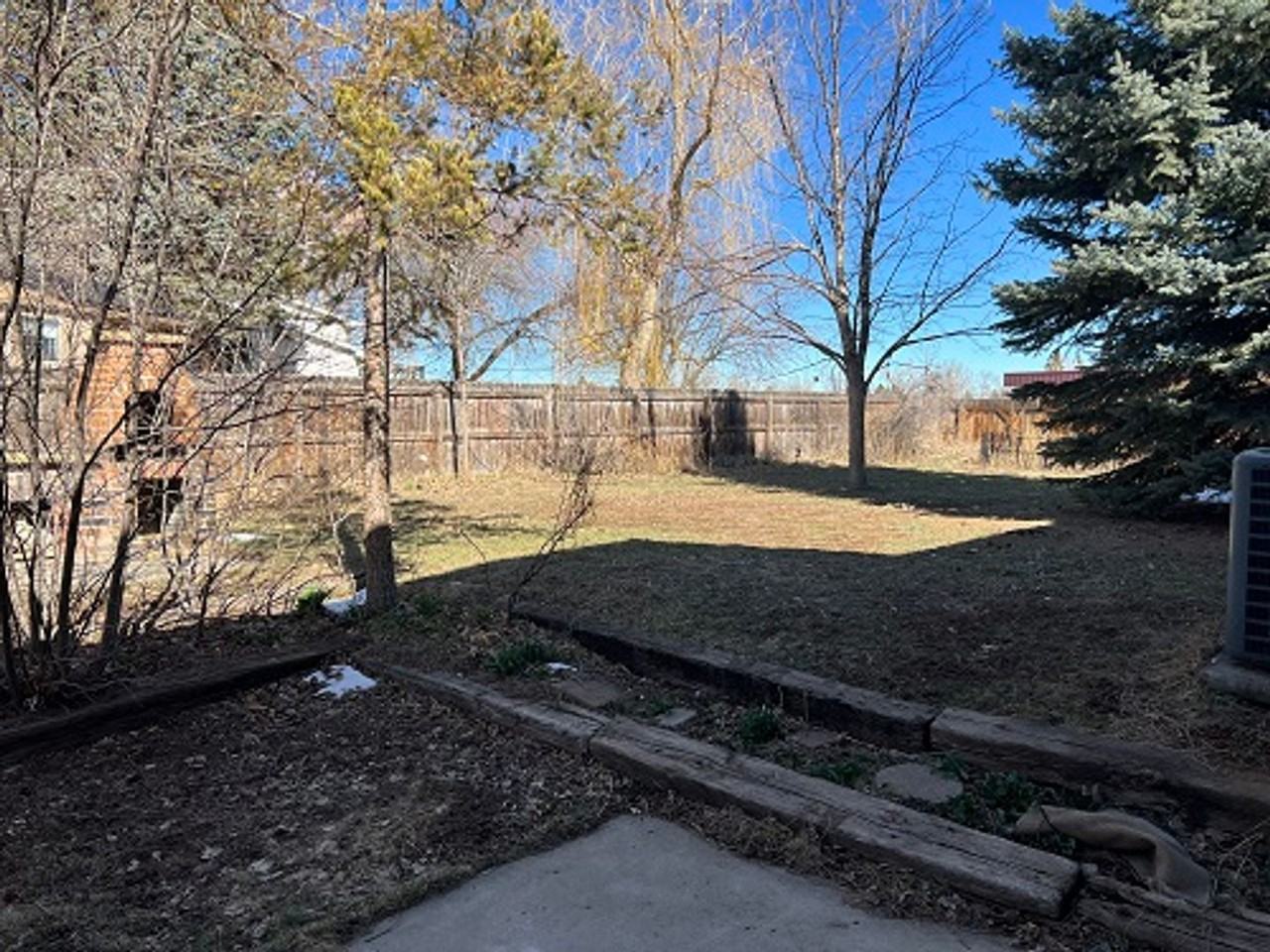 2207 Rambouillet Dr - Photo 3 of 12