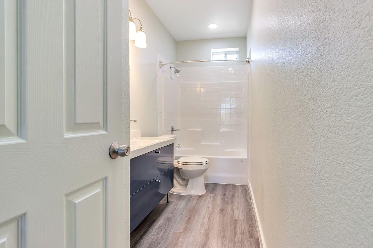 1310 W Fm 487 - Photo 6 of 20